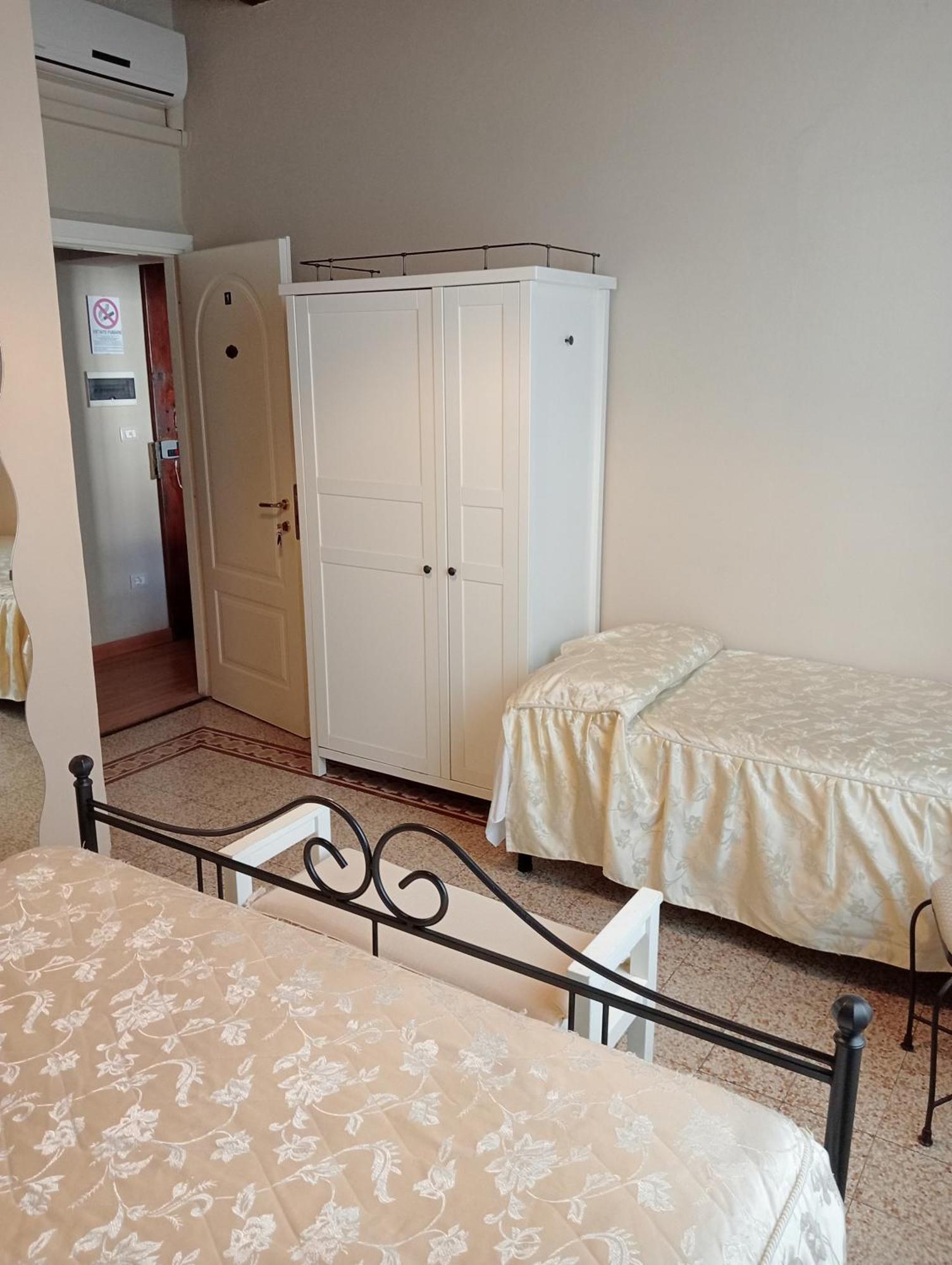 Buonanotte Rooms Lucca Eksteriør billede